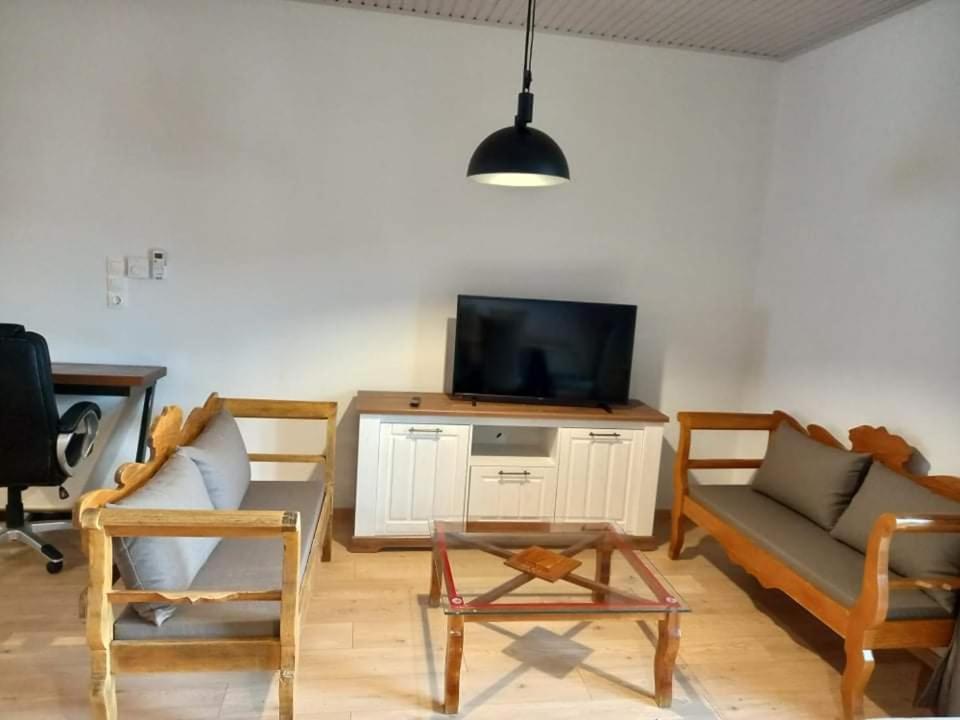 Kyriakos Appartment Monemvasia Exterior photo
